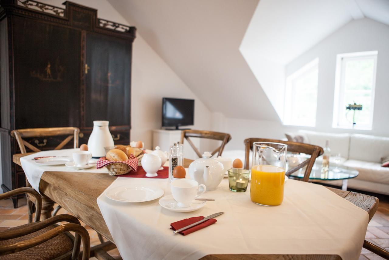 Weingut & Gaestehaus Giwergreif Wasserliesch Экстерьер фото